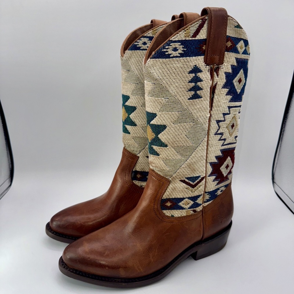 Frye Billy Southwest Boots Women's Size 7.5 B Brown Distressed Leather